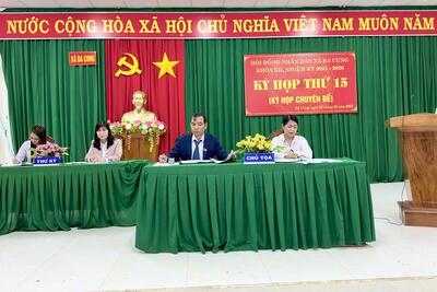 HĐND xã Ba Cung tổ chức kỳ họp thứ 15, kỳ họp chuyên đề